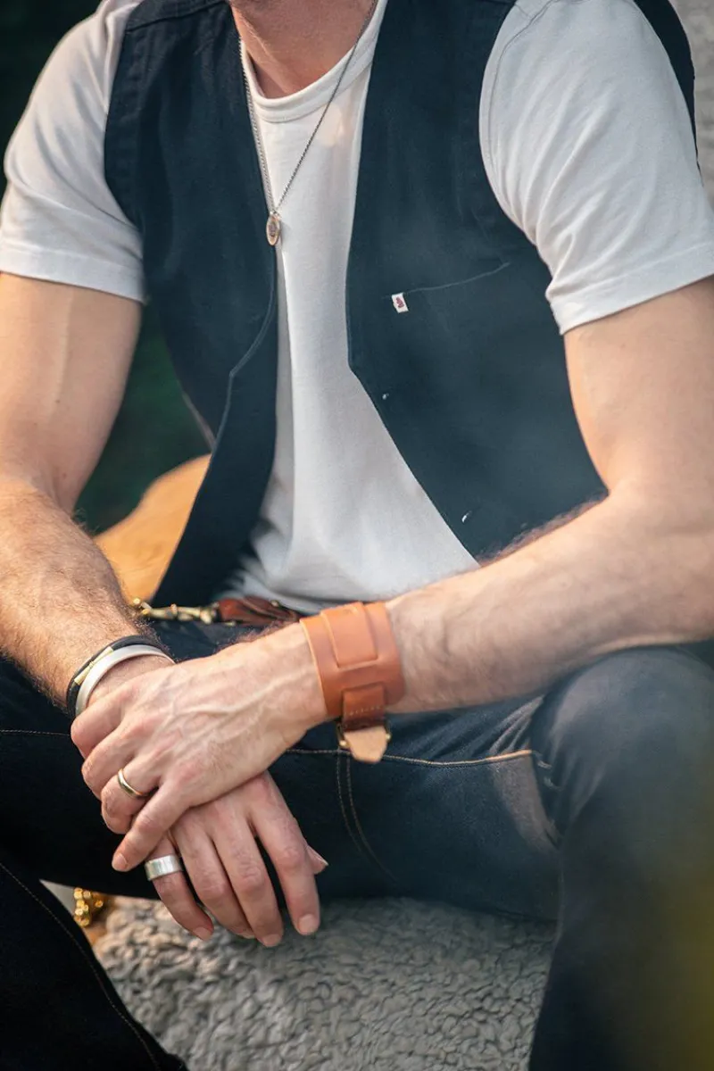 &SONS Navy Lincoln Waistcoat / Vest Flash Sale