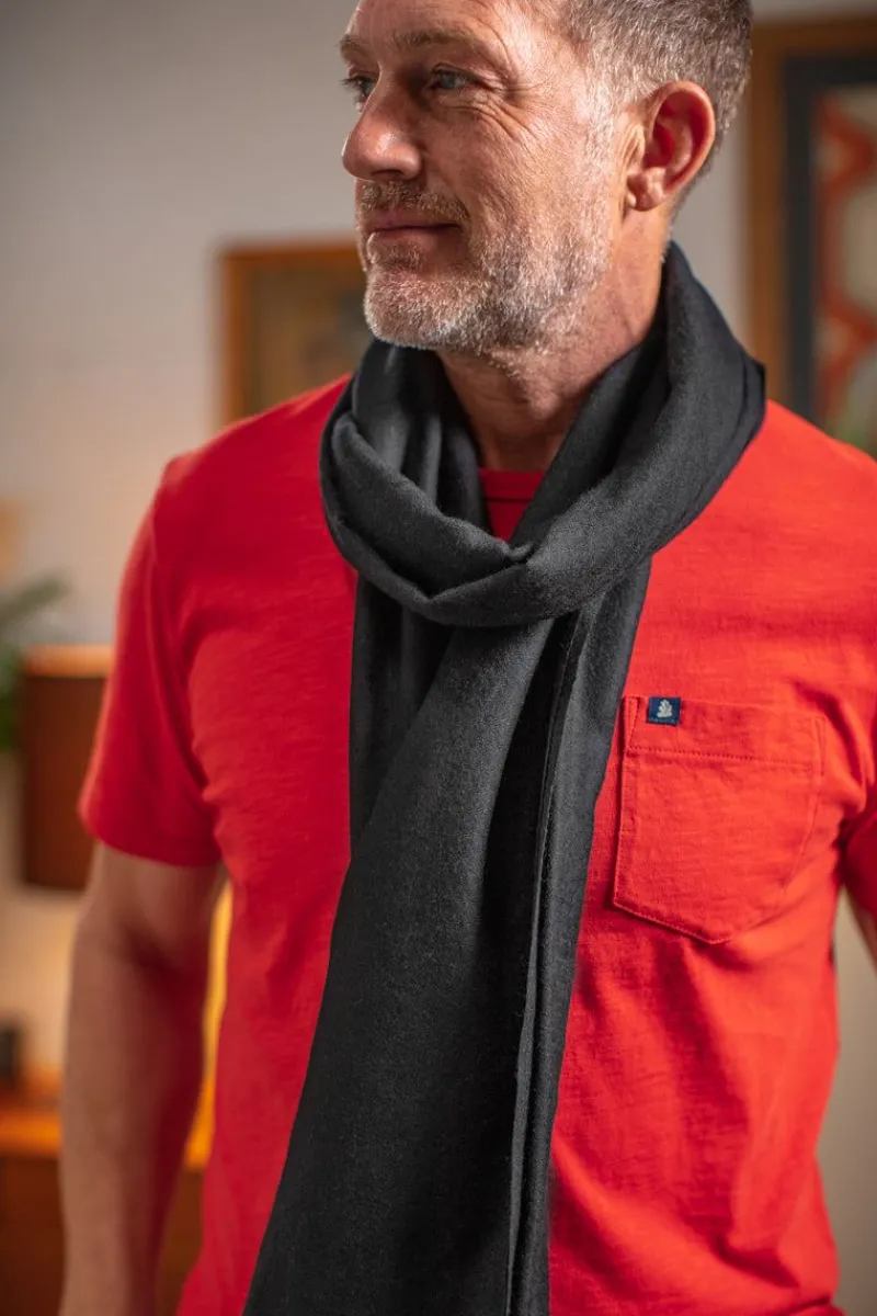 &SONS Outlaw Scarf Black Online