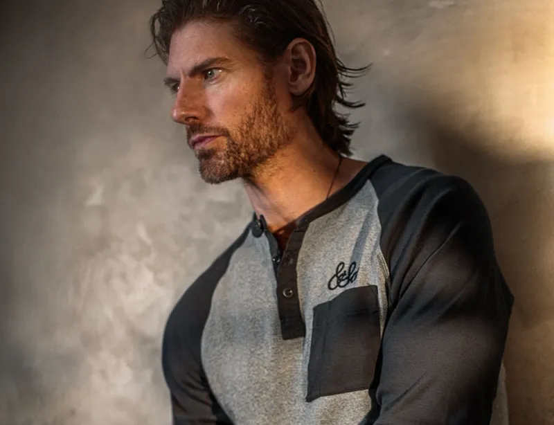 &SONS Infield Raglan Henley Shirt Grey/Charcoal Store