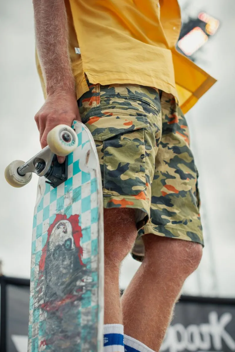 &SONS Surplus Army Shorts Camo Outlet
