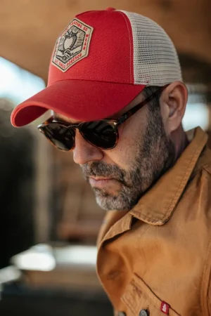 &SONS Union Trucker Cap Vintage Red Hot